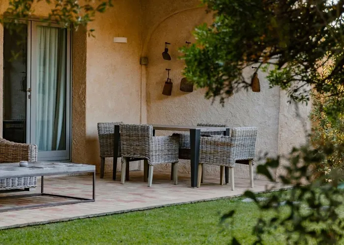 Cascioni Eco Retreat Szálloda 5*