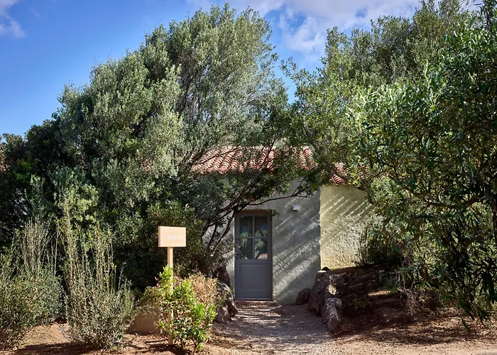 Hotel Cascioni Eco Retreat 5*