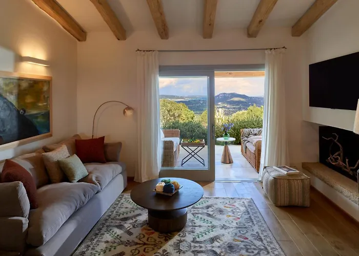Cascioni Eco Retreat Szálloda 5*