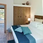 Cascioni Eco Retreat 5* أرتْساكينا