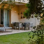 Cascioni Eco Retreat فندق 5*