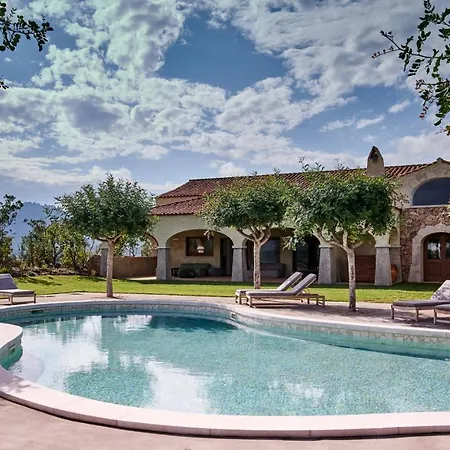 Hotel Cascioni Eco Retreat 5*