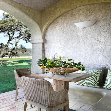 Cascioni Eco Retreat 5*