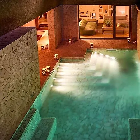 Cascioni Eco Retreat Hotel 5*
