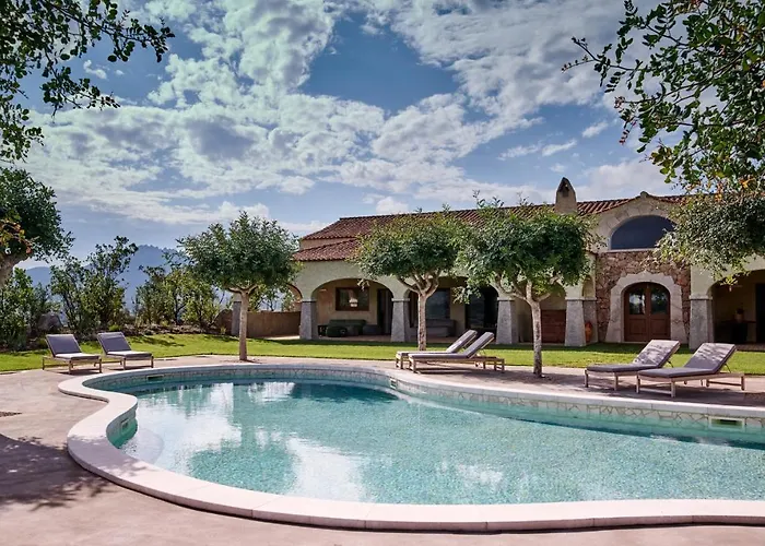 Hotel Cascioni Eco Retreat 5*