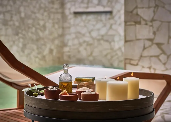 Cascioni Eco Retreat Hotel