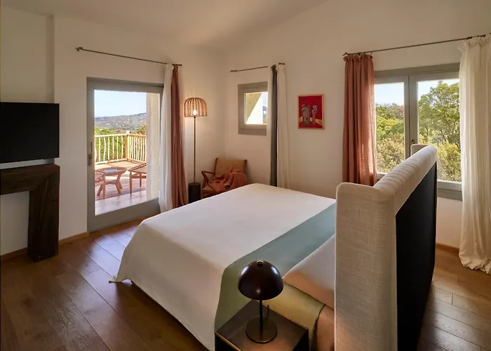 Cascioni Eco Retreat 5*